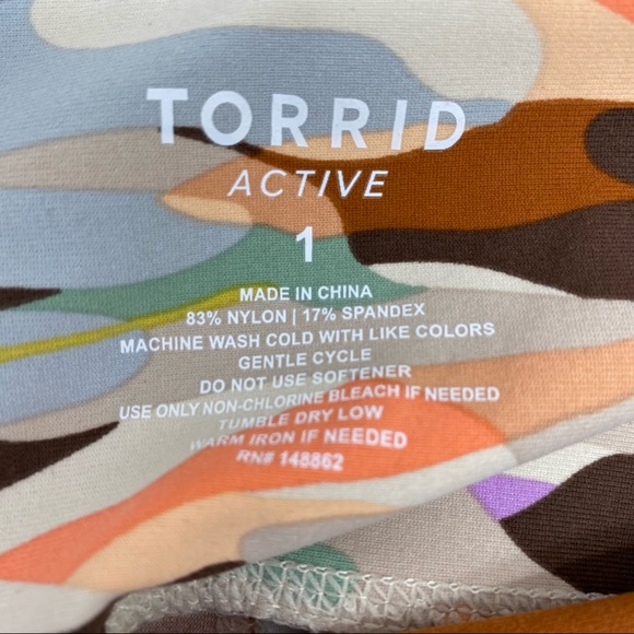 Torrid Women’s Plus Size Multi Camo Active Wicking Bike Short Size 1X - Picture 11 of 12